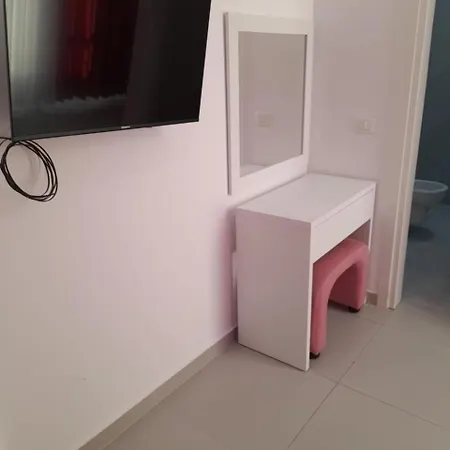 Hotel Santorini Dhërmi