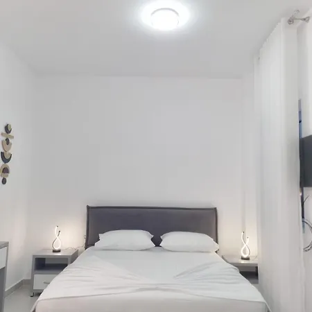 Santorini Dhërmi