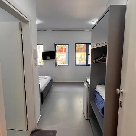 Drymades Ruci Hotel Dhërmi